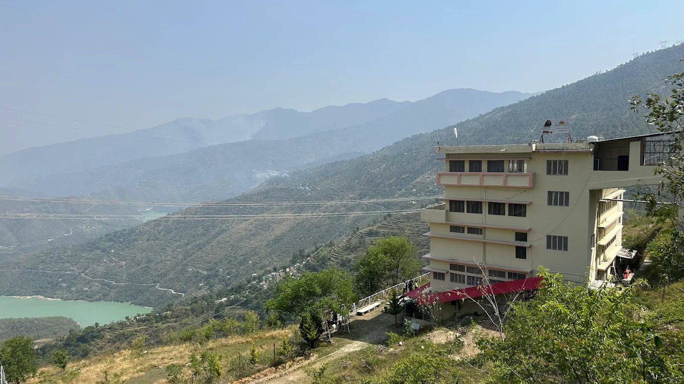 Tehri Ashram Ashram